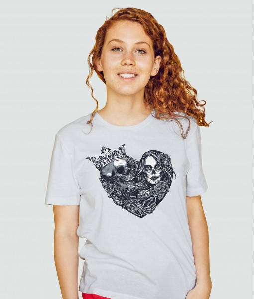 Дамска тениска с щампа Готика Hearts Skull And Women - TShirtArtShop.com